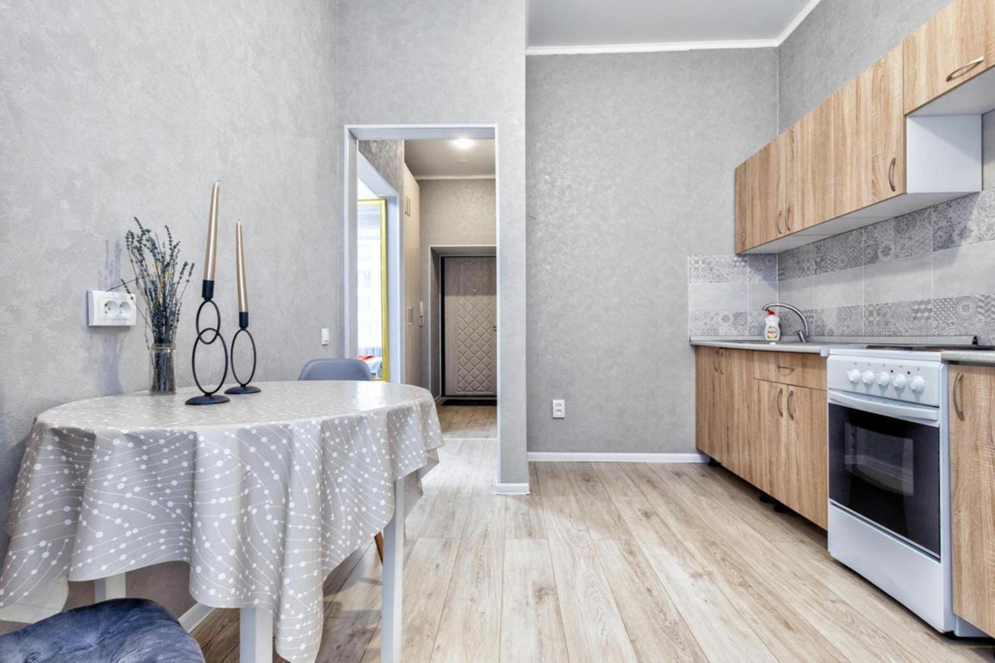 уютная квартира на экспо Apartment *